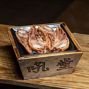 卤鸭头